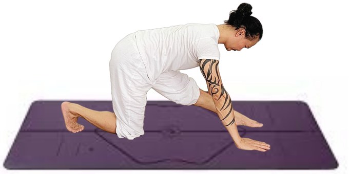 Tư thế Thần Khỉ — Yin Yoga